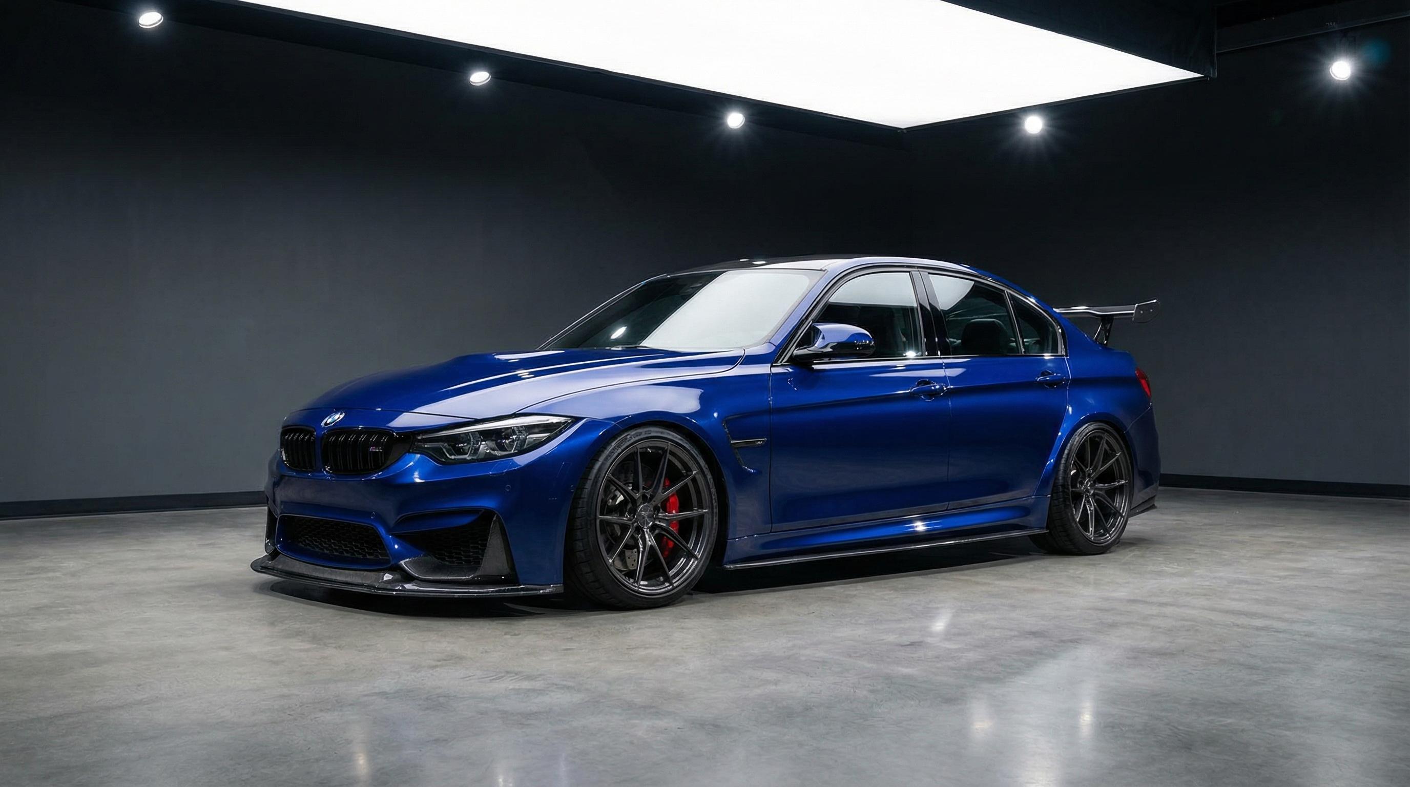 看片深海蓝轿车改装视频